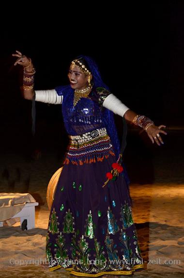 03 Rajasthani_Gypsy_folk_dance,_Goa_DSC6265_b_H600